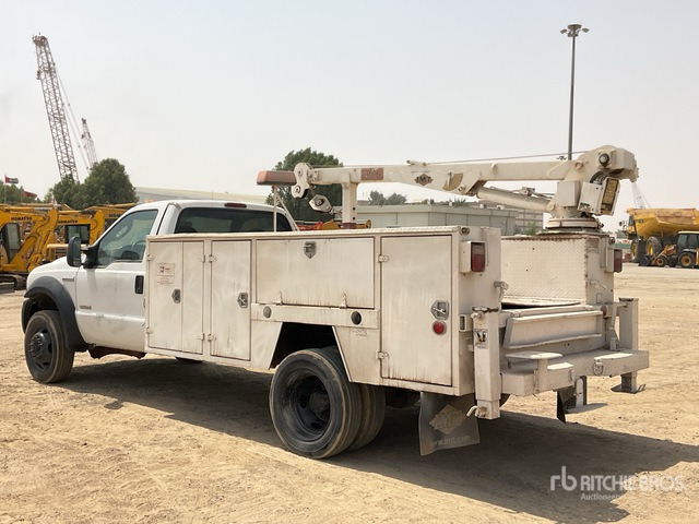2006 Ford F550XL SUPER DUTY 4x2 Service Truck - Kendaraan Kota/ Khusus: gambar 4 2006 Ford F550XL SUPER DUTY 4x2 Service Truck - Kendaraan Kota/ Khusus: gambar 4