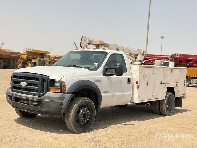 2006 Ford F550XL SUPER DUTY 4x2 Service Truck - Kendaraan Kota/ Khusus: gambar 1 2006 Ford F550XL SUPER DUTY 4x2 Service Truck - Kendaraan Kota/ Khusus: gambar 1