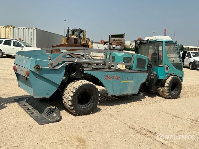 2016 Kassbohrer Beach Tech Marina Hydraulic Ride On Beach Cleaner :Misc. Utility Equipment - Peralatan lainnya: gambar 3 2016 Kassbohrer Beach Tech Marina Hydraulic Ride On Beach Cleaner :Misc. Utility Equipment - Peralatan lainnya: gambar 3
