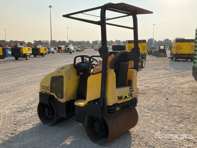 Wacker Neuson RD16 Double Drum Roller - Roller jalan: gambar 2 Wacker Neuson RD16 Double Drum Roller - Roller jalan: gambar 2
