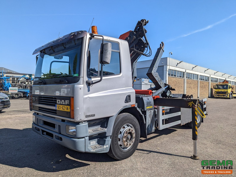 DAF 75.240 4x2 Dagcab Euro1 - Haakarm 14T + Palfinger PK11000 - Afstandsbediening - Hook lift, Truk derek: gambar 1 DAF 75.240 4x2 Dagcab Euro1 - Haakarm 14T + Palfinger PK11000 - Afstandsbediening - Hook lift, Truk derek: gambar 1