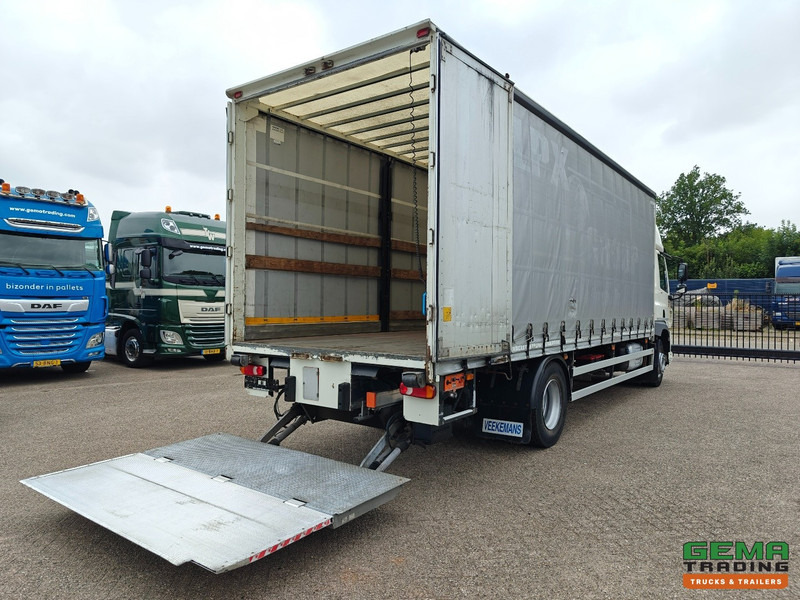 DAF CF 310 4x2 SpaceCab Euro6 - Schuifzeilenbak 7.7M + Laadklep 1500KG - 10/2025 APK - Truk dengan terpal samping: gambar 2 DAF CF 310 4x2 SpaceCab Euro6 - Schuifzeilenbak 7.7M + Laadklep 1500KG - 10/2025 APK - Truk dengan terpal samping: gambar 2
