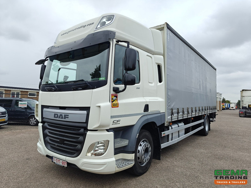 DAF CF 310 4x2 SpaceCab Euro6 - Schuifzeilenbak 7.7M + Laadklep 1500KG - 10/2025 APK - Truk dengan terpal samping: gambar 1 DAF CF 310 4x2 SpaceCab Euro6 - Schuifzeilenbak 7.7M + Laadklep 1500KG - 10/2025 APK - Truk dengan terpal samping: gambar 1