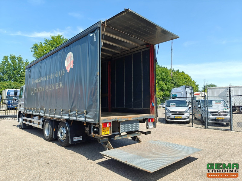 DAF CF 400 FAN 6x2/4 SpaceCab Euro6A - Schuifzeilenbak 7.7m + Laadklep 2000kg - HH Vloer - AanhangerKoppeling - Truk dengan terpal samping: gambar 5 DAF CF 400 FAN 6x2/4 SpaceCab Euro6A - Schuifzeilenbak 7.7m + Laadklep 2000kg - HH Vloer - AanhangerKoppeling - Truk dengan terpal samping: gambar 5