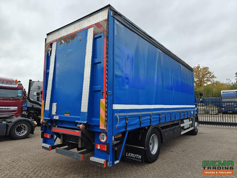 DAF FA LF280 4x2 Dagcab Euro6 - 6CIL - SchuifzeilenBak 7.5m + Laadklep 2500kg - HH Vloer - Truk dengan terpal samping: gambar 4 DAF FA LF280 4x2 Dagcab Euro6 - 6CIL - SchuifzeilenBak 7.5m + Laadklep 2500kg - HH Vloer - Truk dengan terpal samping: gambar 4