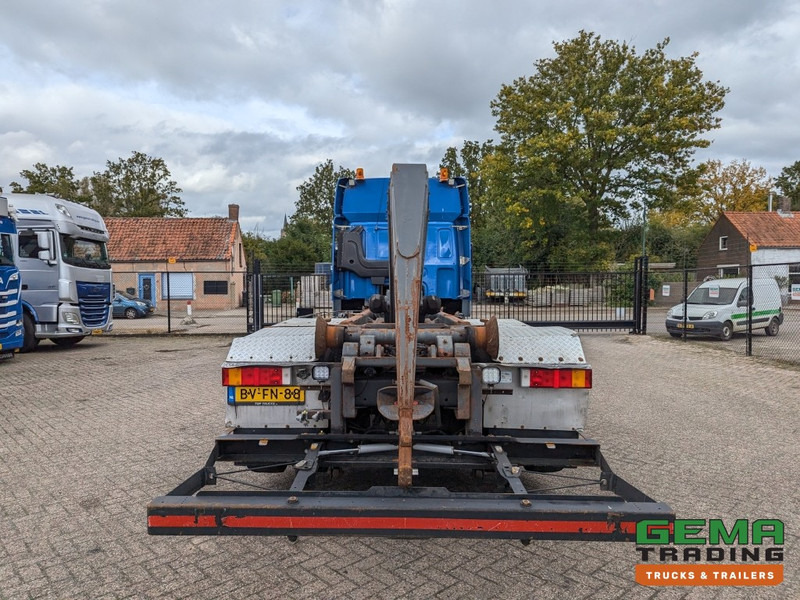 DAF FAS CF85.410 6x2 Euro5 FAS CF85.410 6x2 Spacecab Euro5 - HaakarmSysteem AJK 20T - KlapBumper - Vangmuilkoppeling - Lift-As (V816) - Hook lift: gambar 5 DAF FAS CF85.410 6x2 Euro5 FAS CF85.410 6x2 Spacecab Euro5 - HaakarmSysteem AJK 20T - KlapBumper - Vangmuilkoppeling - Lift-As (V816) - Hook lift: gambar 5