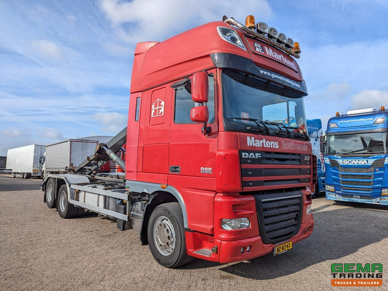 DAF FAS XF105.460 6x2 SuperSpaceCab Euro5 - VDL Haakarm Systeem 20T - Dubbele Vangmuil - LiftAs - 11/2025 APK - Hook lift: gambar 4 DAF FAS XF105.460 6x2 SuperSpaceCab Euro5 - VDL Haakarm Systeem 20T - Dubbele Vangmuil - LiftAs - 11/2025 APK - Hook lift: gambar 4