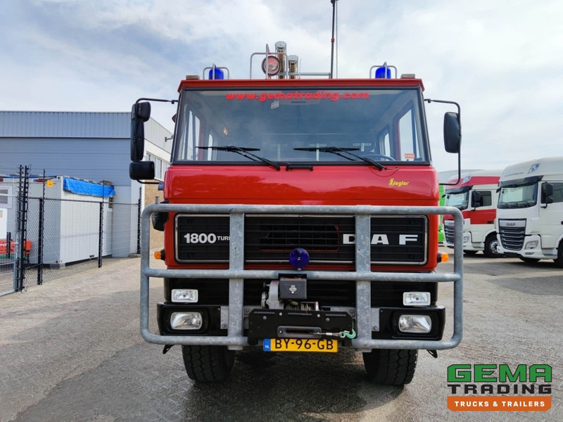 DAF FAV 1800 DHTD 360 4x4 Dubbel Cab (10 pers) Ziegler TS10 LD2800 HD265 T2000 - TopCondition! (V484) - Truk pemadam kebakaran: gambar 5 DAF FAV 1800 DHTD 360 4x4 Dubbel Cab (10 pers) Ziegler TS10 LD2800 HD265 T2000 - TopCondition! (V484) - Truk pemadam kebakaran: gambar 5