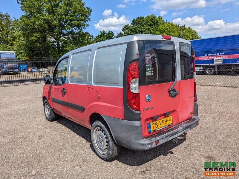 Fiat Doblò 1.9 JTD Euro4 - Handgeschakeld - Trekhaak - Van kecil: gambar 4 Fiat Doblò 1.9 JTD Euro4 - Handgeschakeld - Trekhaak - Van kecil: gambar 4