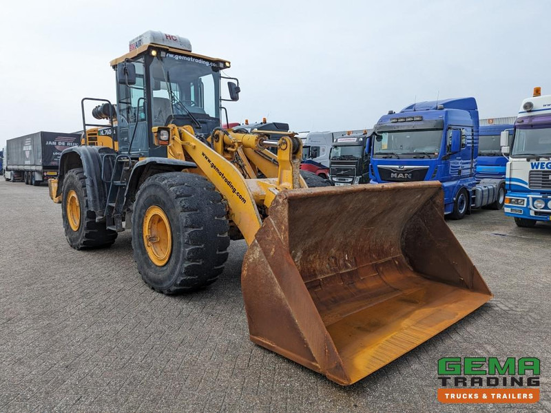 Hyundai HL760-9A Wheelloader - BM-Air overdruk unit - Cummins QSB6.7 - Engine prefilters (M33) - Wheel loader: gambar 3 Hyundai HL760-9A Wheelloader - BM-Air overdruk unit - Cummins QSB6.7 - Engine prefilters (M33) - Wheel loader: gambar 3