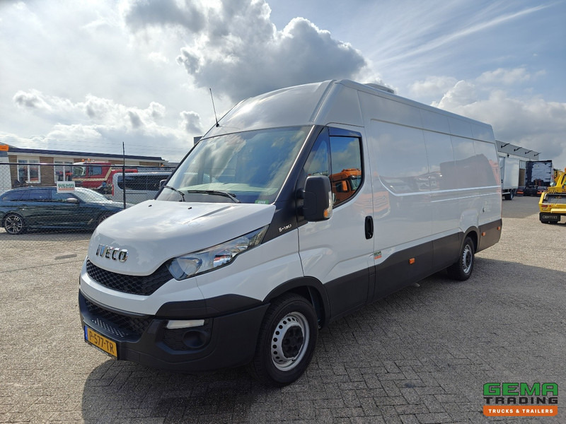 Iveco Daily 5-130 2 Persoons Camper - Airco/Boiler/Toilet - 134.000km - Fiamma Luifel - Fietsendrager - 05/2026 APK - Mobil kemping: gambar 2 Iveco Daily 5-130 2 Persoons Camper - Airco/Boiler/Toilet - 134.000km - Fiamma Luifel - Fietsendrager - 05/2026 APK - Mobil kemping: gambar 2