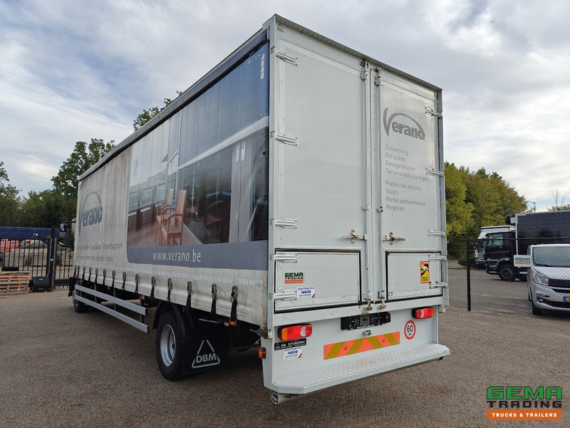 Iveco Eurocargo 120E22 Dagcab Euro5 - 6CIL - Handgeschakeld - Schuifzeilenbak 8.6m - Volledig Bladgeveerd - SMARTTacho V2 - Truk dengan terpal samping: gambar 3 Iveco Eurocargo 120E22 Dagcab Euro5 - 6CIL - Handgeschakeld - Schuifzeilenbak 8.6m - Volledig Bladgeveerd - SMARTTacho V2 - Truk dengan terpal samping: gambar 3