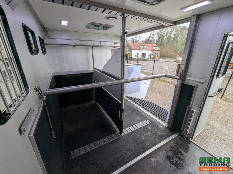 MAN TGL 12.180 4x2 DoKa 7 pers. Euro5 EEV - Paardenwagen 2-Paards - 147.000km! - MARGE - Truk pengangkut kuda: gambar 5 MAN TGL 12.180 4x2 DoKa 7 pers. Euro5 EEV - Paardenwagen 2-Paards - 147.000km! - MARGE - Truk pengangkut kuda: gambar 5