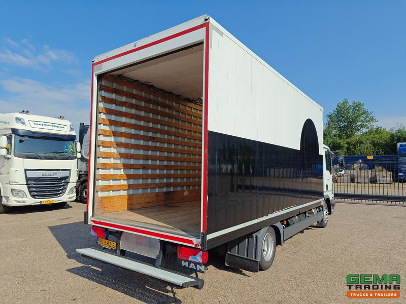 MAN TGL 7.150 4x2 Dagcab Euro6B - 7T - GeslotenBak 5.4m - Elec. Roldeur - 242.000km - 12/2025 APK - Truk box: gambar 2 MAN TGL 7.150 4x2 Dagcab Euro6B - 7T - GeslotenBak 5.4m - Elec. Roldeur - 242.000km - 12/2025 APK - Truk box: gambar 2