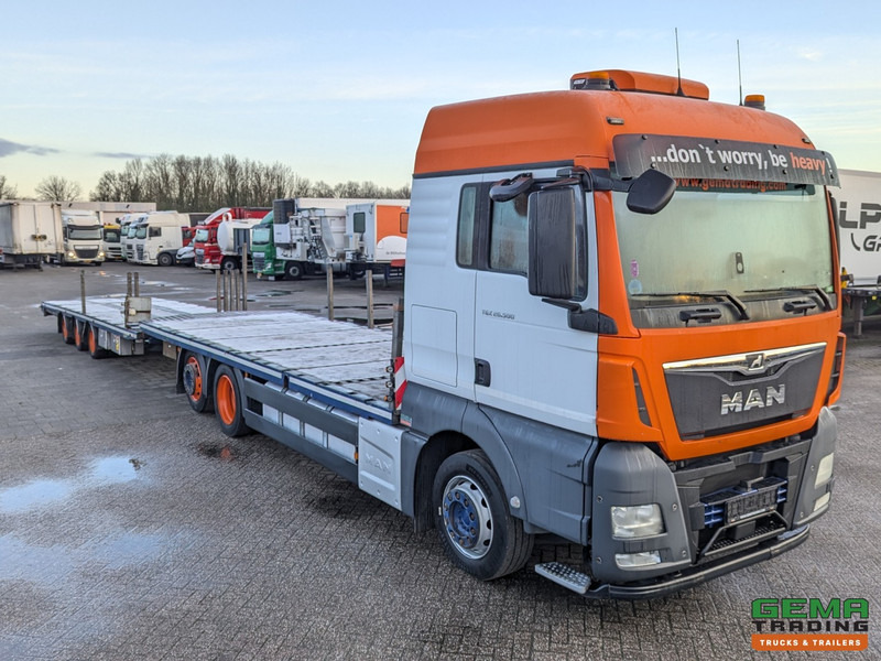 MAN TGX 26.500 6x2/4 LL Euro6 - Retarder + Recker FZ3 3-Assige Aanhanger - Uitschuifbaar - Truk pengangkut mobil: gambar 3 MAN TGX 26.500 6x2/4 LL Euro6 - Retarder + Recker FZ3 3-Assige Aanhanger - Uitschuifbaar - Truk pengangkut mobil: gambar 3