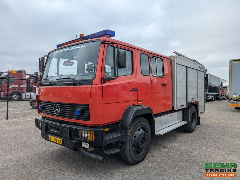 Mercedes-Benz 1124 AF 4x4 Dubbelcab 6Cil - 9 Pers - Kronenburg Tankautospuit TS08 LD3.000 HD240 T2.400 LiterTank - Truk pemadam kebakaran: gambar 1 Mercedes-Benz 1124 AF 4x4 Dubbelcab 6Cil - 9 Pers - Kronenburg Tankautospuit TS08 LD3.000 HD240 T2.400 LiterTank - Truk pemadam kebakaran: gambar 1