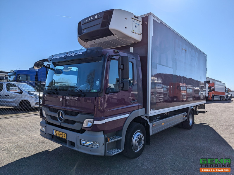Mercedes-Benz ATEGO 1222 L 4x2 Dagcab Euro5 - Koel-Vriesbak 6.3M - Carrier Supra 950MT + Laadklep 2000KG - Zijdeuren - Truk berpendingin: gambar 1 Mercedes-Benz ATEGO 1222 L 4x2 Dagcab Euro5 - Koel-Vriesbak 6.3M - Carrier Supra 950MT + Laadklep 2000KG - Zijdeuren - Truk berpendingin: gambar 1