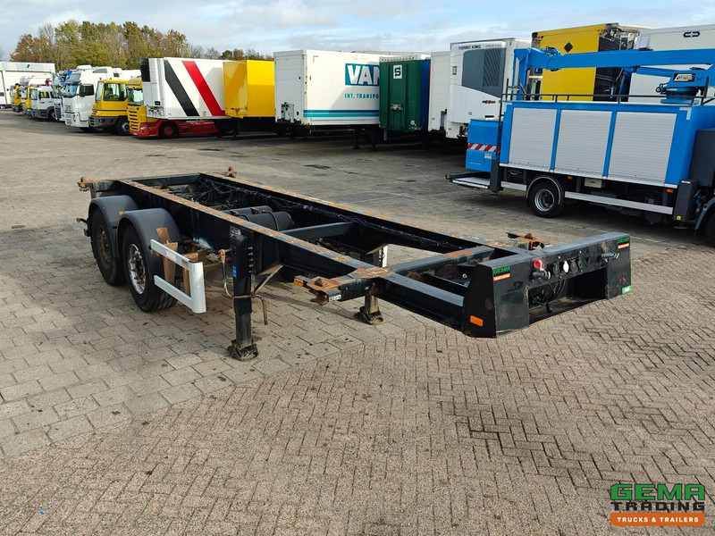 Renders EURO 700 2 Assen mb - 20FT aansluiting - Schijfremmen - 3040KG - Semi-trailer pengangkut mobil: gambar 4 Renders EURO 700 2 Assen mb - 20FT aansluiting - Schijfremmen - 3040KG - Semi-trailer pengangkut mobil: gambar 4