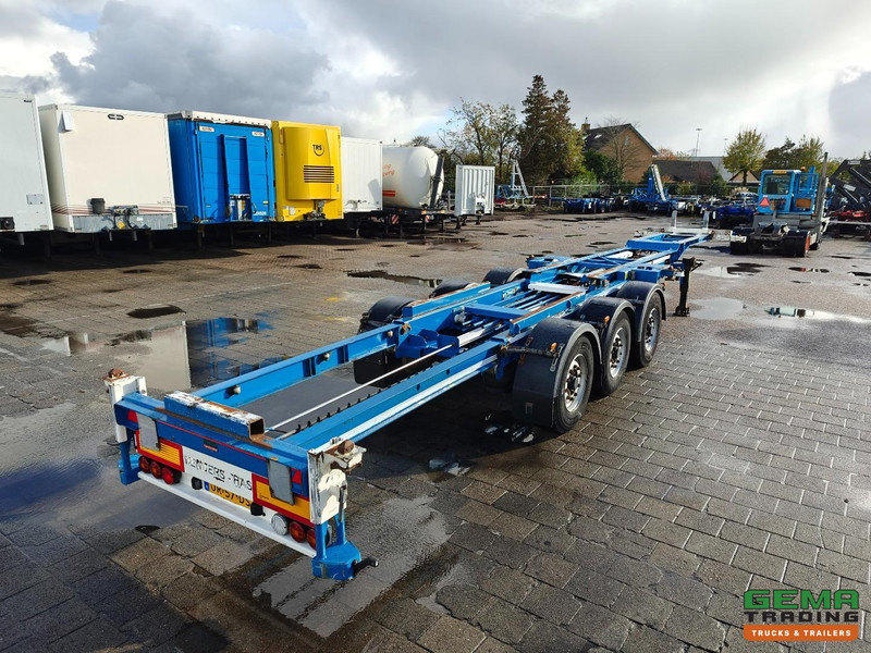 Renders-has Euro 800 3-Assen BPW - LiftAs - Schijfremmen - Alle aansluitingen - Semi-trailer pengangkut mobil: gambar 1 Renders-has Euro 800 3-Assen BPW - LiftAs - Schijfremmen - Alle aansluitingen - Semi-trailer pengangkut mobil: gambar 1