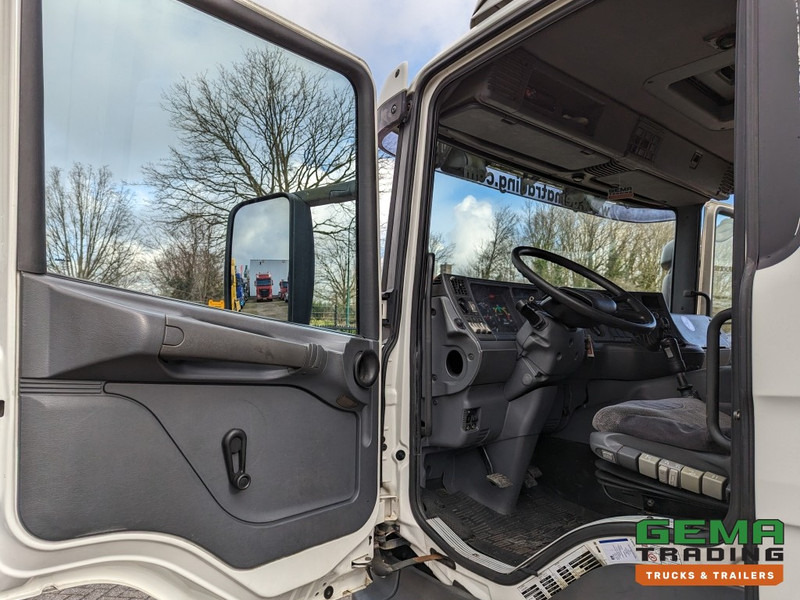 Truk box Scania P220-94D 4x2 Daycab Euro2 Manual Gearbox  -BDF-systeem - Marktwagen / Marktkraam (V682): gambar 13