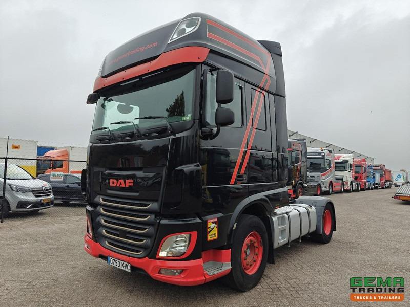 DAF FT XF460 4x2 Superspacecab Euro6A - Retarder - Dubbele Tanks - StandAirco - SMARTTacho V2 - Tractor head: gambar 1 DAF FT XF460 4x2 Superspacecab Euro6A - Retarder - Dubbele Tanks - StandAirco - SMARTTacho V2 - Tractor head: gambar 1