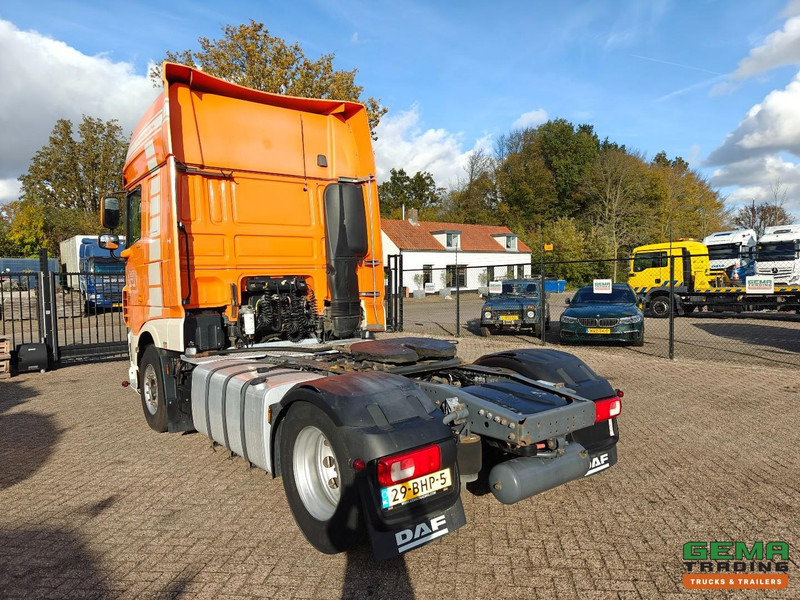 DAF XF 460 FT 4x2 Superspacecab Euro6 A - Standairco - SMARTTacho V2 - Tractor head: gambar 4 DAF XF 460 FT 4x2 Superspacecab Euro6 A - Standairco - SMARTTacho V2 - Tractor head: gambar 4