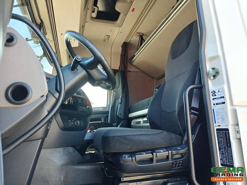 DAF XF 480 FT 4x2 Spacecab Euro6C - Dubbele Tanks - DealerOnderhouden / Zeer netjes! - Tractor head: gambar 5 DAF XF 480 FT 4x2 Spacecab Euro6C - Dubbele Tanks - DealerOnderhouden / Zeer netjes! - Tractor head: gambar 5