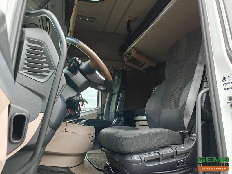 DAF XG+ 480 FT 4x2 Euro6E- MEGA/Lowdeck - Retarder - Dubbele tanks - MirrorCam - 320.000KM - Tractor head: gambar 5 DAF XG+ 480 FT 4x2 Euro6E- MEGA/Lowdeck - Retarder - Dubbele tanks - MirrorCam - 320.000KM - Tractor head: gambar 5