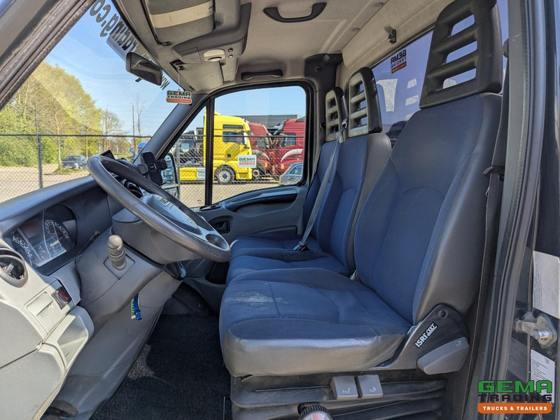 Iveco 35C18/T 4x2 Euro4 - BE-Trekker - 3-Zits - Luchthoorns - NAP - Tractor head: gambar 5 Iveco 35C18/T 4x2 Euro4 - BE-Trekker - 3-Zits - Luchthoorns - NAP - Tractor head: gambar 5