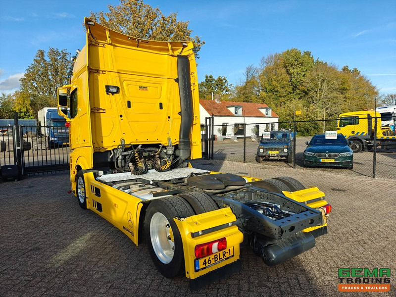 Mercedes-Benz Actros 1848 4x2 Gigaspace Euro6A - MEGA /LowDeck - Standairco - Dubbele Tanks - Hydrauliek - SMARTTacho V2 - Tractor head: gambar 4 Mercedes-Benz Actros 1848 4x2 Gigaspace Euro6A - MEGA /LowDeck - Standairco - Dubbele Tanks - Hydrauliek - SMARTTacho V2 - Tractor head: gambar 4