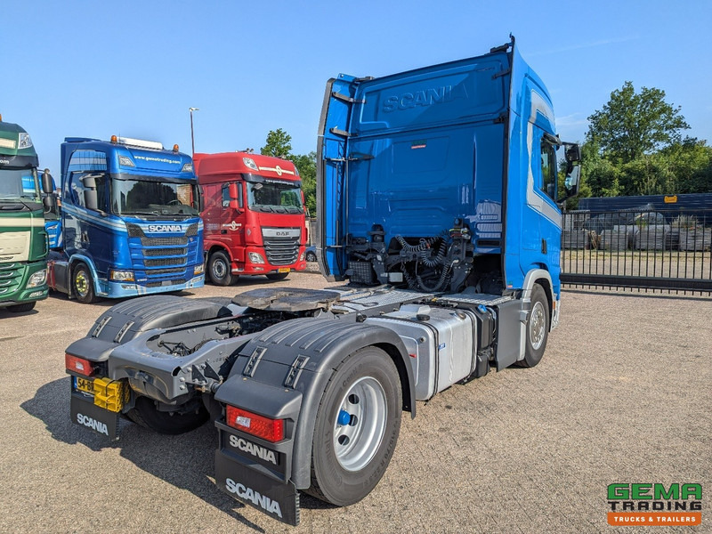 Scania R450 4x2 Highline Euro6D - Retarder - Hydrauliek - Dubbele Tanks - SMARTtachoV2 - 04/2026 APK - Tractor head: gambar 3 Scania R450 4x2 Highline Euro6D - Retarder - Hydrauliek - Dubbele Tanks - SMARTtachoV2 - 04/2026 APK - Tractor head: gambar 3