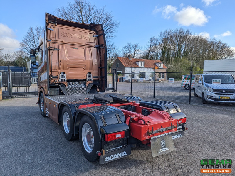 Scania S730 6x4 Topline Euro6 - V8 - Retarder - Costum Interior - Vollucht - Alcoa's - Tractor head: gambar 4 Scania S730 6x4 Topline Euro6 - V8 - Retarder - Costum Interior - Vollucht - Alcoa's - Tractor head: gambar 4