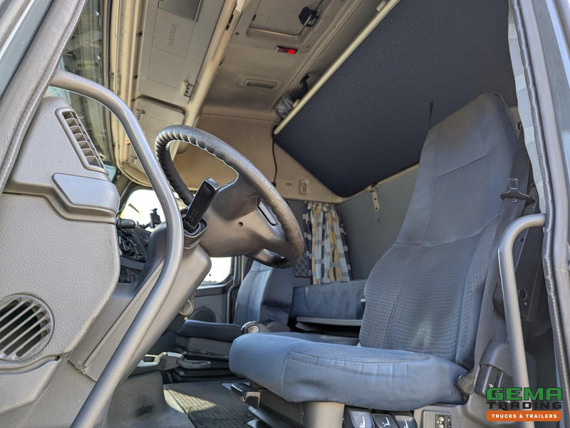 Volvo FH400 6x2 Globetrotter XL Euro5 - XLOW/Mega - Dubbele Tanks - Hefschotel - Tractor head: gambar 5 Volvo FH400 6x2 Globetrotter XL Euro5 - XLOW/Mega - Dubbele Tanks - Hefschotel - Tractor head: gambar 5