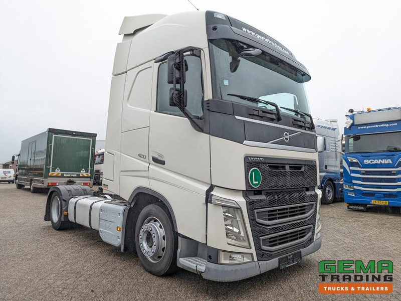 Volvo FH420 4x2 Euro6 FH420 4x2 Globetrotter Euro6 - XLOW / Mega - VEB+ - Double Tanks - Air Suspension - Tractor head: gambar 2 Volvo FH420 4x2 Euro6 FH420 4x2 Globetrotter Euro6 - XLOW / Mega - VEB+ - Double Tanks - Air Suspension - Tractor head: gambar 2