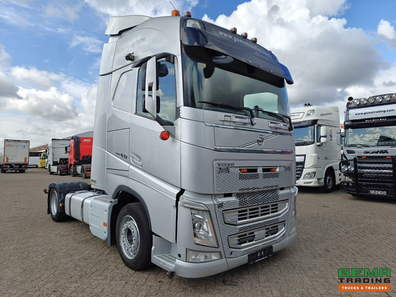 Volvo FH420 4x2 Globetrotter Euro6 - MEGA/XLOW - 573.000KM - Tractor head: gambar 2 Volvo FH420 4x2 Globetrotter Euro6 - MEGA/XLOW - 573.000KM - Tractor head: gambar 2