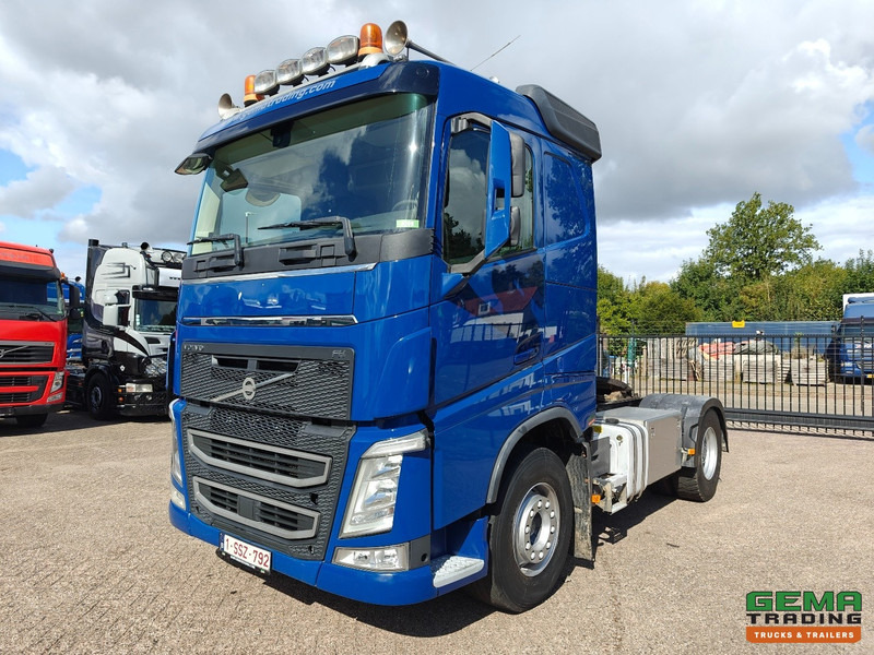 Volvo FH460 4x2 Globetrotter Euro6 - Hydrauliek - Naafreductie - 282.000KM Origineel! - Tractor head: gambar 1 Volvo FH460 4x2 Globetrotter Euro6 - Hydrauliek - Naafreductie - 282.000KM Origineel! - Tractor head: gambar 1