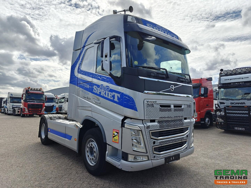 Volvo FH460 4x2 Globetrotter Euro6 - WF/Kiep Hydrauliek - Dubbele Tanks - Tractor head: gambar 2 Volvo FH460 4x2 Globetrotter Euro6 - WF/Kiep Hydrauliek - Dubbele Tanks - Tractor head: gambar 2