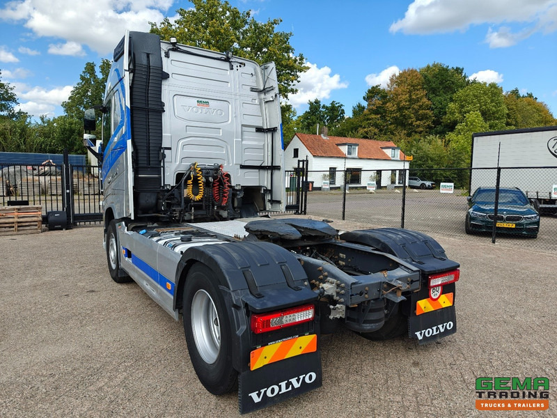 Volvo FH460 4x2 Globetrotter Euro6 - WF/Kiep Hydrauliek - Dubbele Tanks - Tractor head: gambar 4 Volvo FH460 4x2 Globetrotter Euro6 - WF/Kiep Hydrauliek - Dubbele Tanks - Tractor head: gambar 4