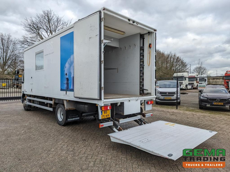 DAF FA LF55.180 4x2 Daycab 15T Euro4 Mobile Office / Camper / Workshop - Manual - Airco - Dhollandia Laadklep 1500KG - 150.000KM (V690) - Truk: gambar 3 DAF FA LF55.180 4x2 Daycab 15T Euro4 Mobile Office / Camper / Workshop - Manual - Airco - Dhollandia Laadklep 1500KG - 150.000KM (V690) - Truk: gambar 3