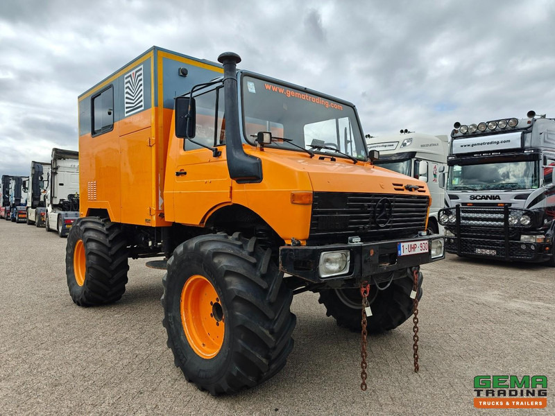 Mercedes-Benz Unimog 1300L 4x4 Handgeschakeld - GeslotenBak - PTO - Hydr. steunpoten - Webasto - SondeerWagen - Truk: gambar 4 Mercedes-Benz Unimog 1300L 4x4 Handgeschakeld - GeslotenBak - PTO - Hydr. steunpoten - Webasto - SondeerWagen - Truk: gambar 4