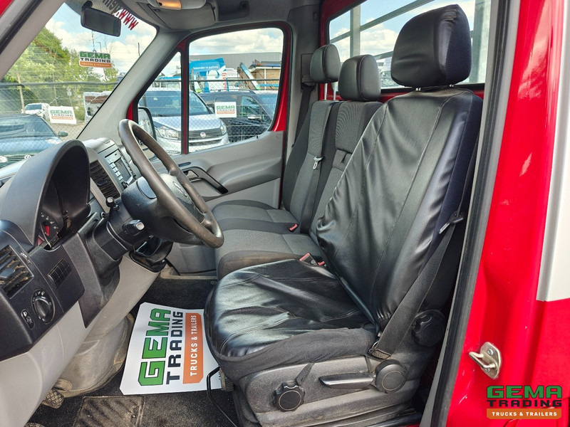 Volkswagen Crafter 2.0 TDI Euro5M - Open Laadbak 2.2m - Handgeschakeld - Trekhaak - 01/2026 APK - Van flatbed: gambar 5 Volkswagen Crafter 2.0 TDI Euro5M - Open Laadbak 2.2m - Handgeschakeld - Trekhaak - 01/2026 APK - Van flatbed: gambar 5