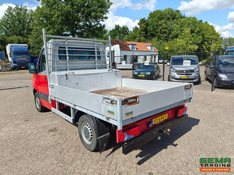 Volkswagen Crafter 2.0 TDI Euro5M - Open Laadbak 2.2m - Handgeschakeld - Trekhaak - 01/2026 APK - Van flatbed: gambar 4 Volkswagen Crafter 2.0 TDI Euro5M - Open Laadbak 2.2m - Handgeschakeld - Trekhaak - 01/2026 APK - Van flatbed: gambar 4