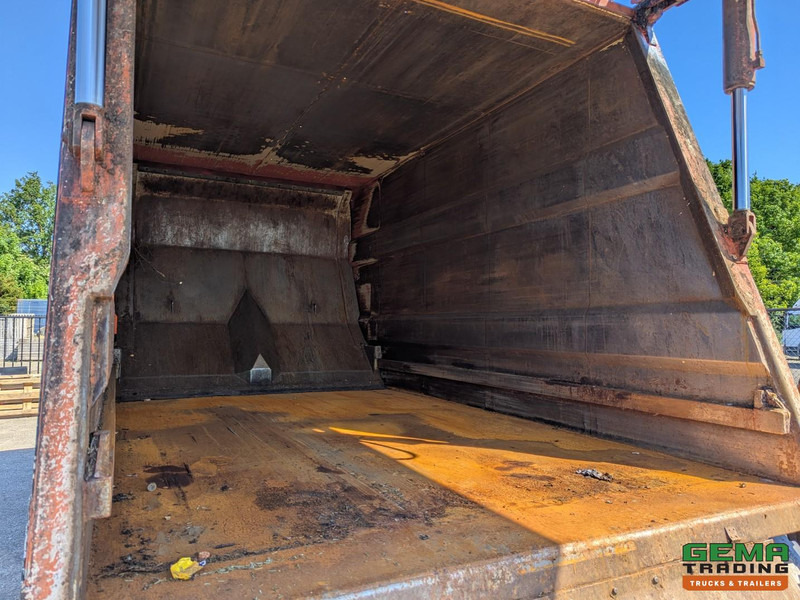 Volvo FE 300 EEV 6x2/4 Dagcab Euro5 EEV K - Zoeller Ekopres Medium XL - 10/2025APK - Truk sampah: gambar 5 Volvo FE 300 EEV 6x2/4 Dagcab Euro5 EEV K - Zoeller Ekopres Medium XL - 10/2025APK - Truk sampah: gambar 5