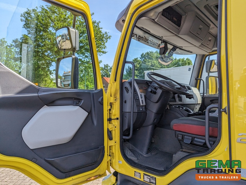 Truk box Volvo FL 250 4x2 Daycab Euro6 14Ton - GeslotenBak 6M + Laadklep 2000KG - Zijdeuren: gambar 12