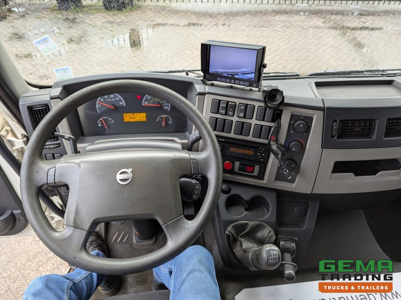 Truk berpendingin Volvo FL290 4x2 Dagcab Euro5 18T - Handgeschakeld - Koel-VriesBak 8.40M - Frigo Block - Laadklep 1500KG: gambar 14