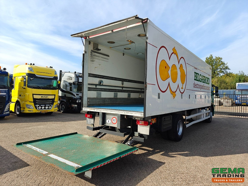 Volvo FM330 4x2 Dagcab Euro5 - KuikenBak 8.4m + Webasto Heater + Dhollandia 2000KG - Truk pengangkut hewan: gambar 2 Volvo FM330 4x2 Dagcab Euro5 - KuikenBak 8.4m + Webasto Heater + Dhollandia 2000KG - Truk pengangkut hewan: gambar 2
