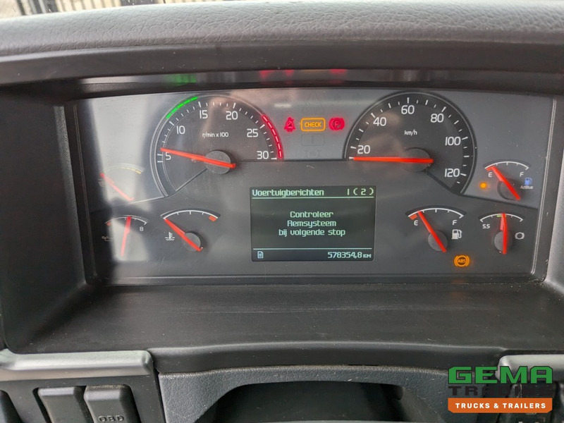 Truk berpendingin Volvo FM330 4x2 Daycab Euro5 KuikenBak 8.2m + Webasto Heater + Dhollandia 2000KG (V799): gambar 17
