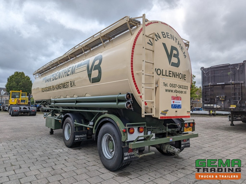 WELGRO 90WSL33-24 2-Assen SAF Silo MengVoeder / Futter 24m³ - Trommelremmen - StuurAs (O1961) - Semi-trailer tangki: gambar 4 WELGRO 90WSL33-24 2-Assen SAF Silo MengVoeder / Futter 24m³ - Trommelremmen - StuurAs (O1961) - Semi-trailer tangki: gambar 4