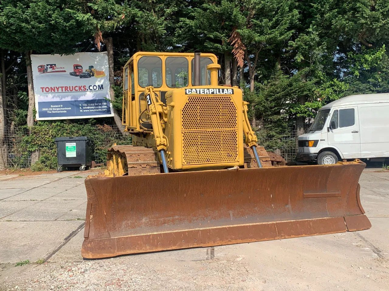 CAT Caterpillar D7E Bulldozer with ripper CLUTCH DEF CAT D7E Bulldozer with ripper CLUTCH DEFECT - Bulldozer: gambar 1 CAT Caterpillar D7E Bulldozer with ripper CLUTCH DEF CAT D7E Bulldozer with ripper CLUTCH DEFECT - Bulldozer: gambar 1
