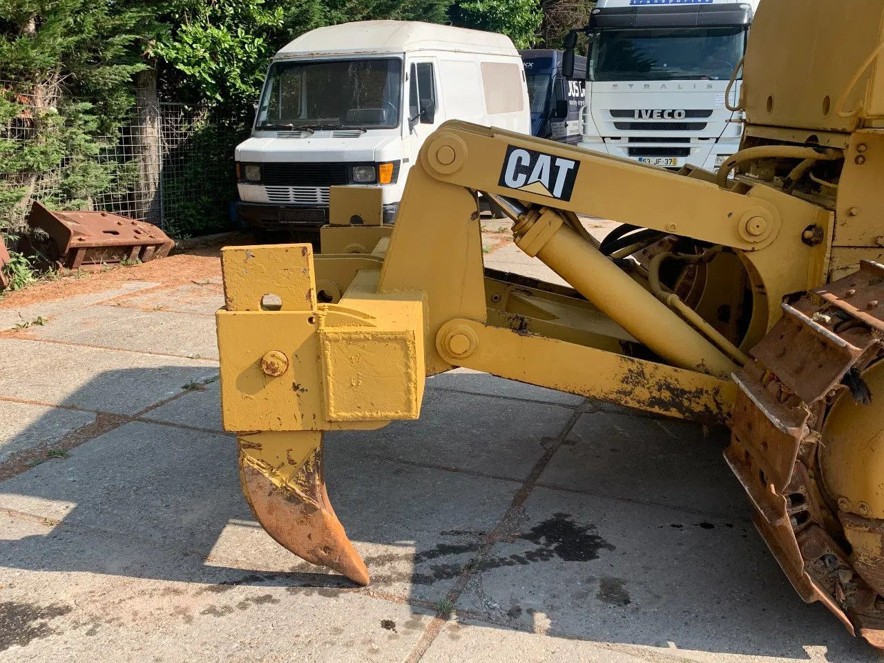 CAT Caterpillar D7E Bulldozer with ripper CLUTCH DEF CAT D7E Bulldozer with ripper CLUTCH DEFECT - Bulldozer: gambar 5 CAT Caterpillar D7E Bulldozer with ripper CLUTCH DEF CAT D7E Bulldozer with ripper CLUTCH DEFECT - Bulldozer: gambar 5